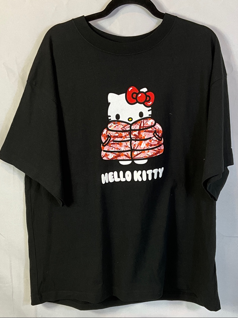 A.LAB Zumiez Sanrio Hello Kitty Puffer Graphic Short Sleeve T-Shirt Size XL